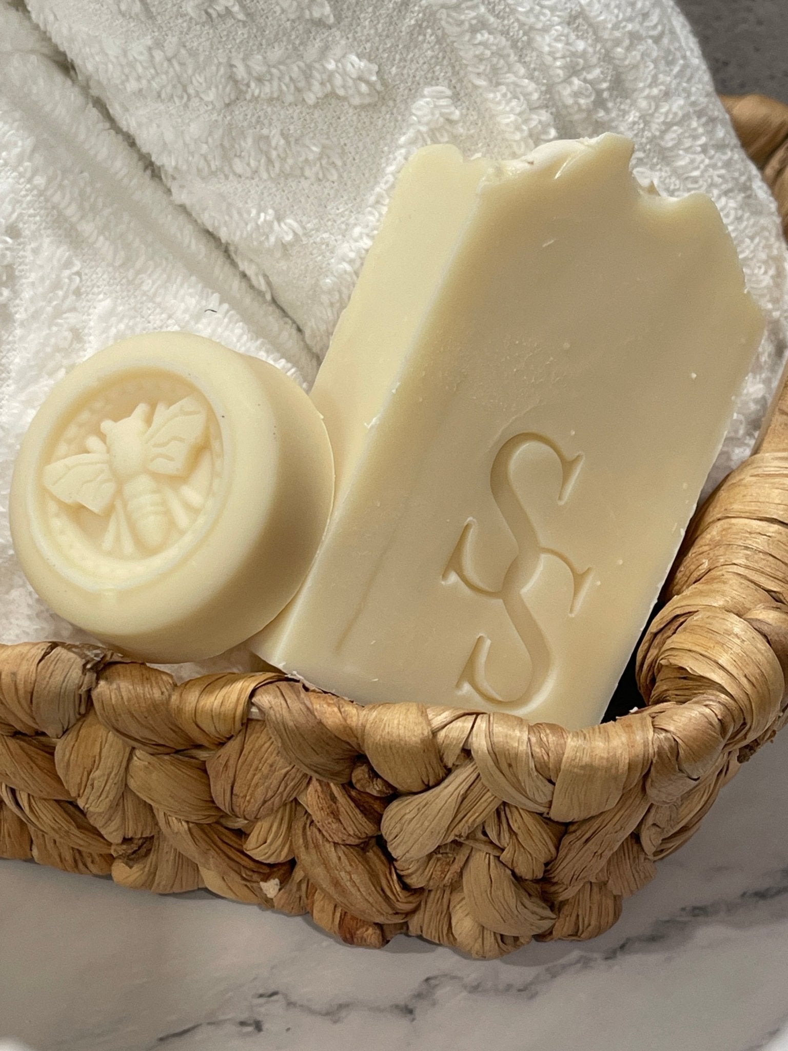 Coconut-Free Zero-Lauric Soap Bar - The Naked Bar - Sea Spray Soap