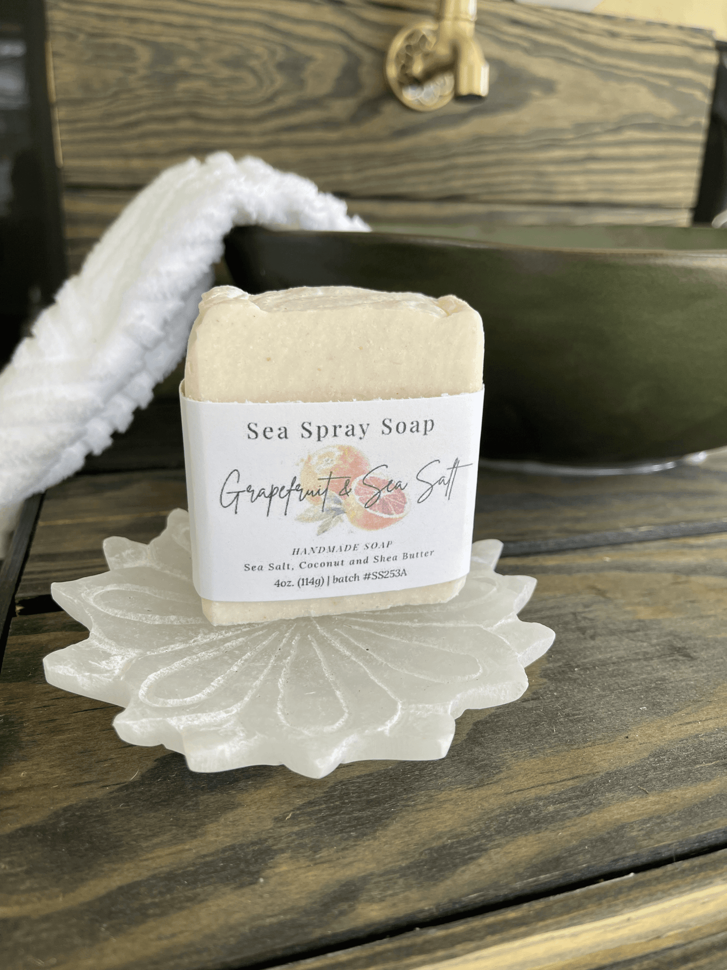 Grapefruit & Sea Salt Exfoliating Soap Bar - Sea Spray Soap