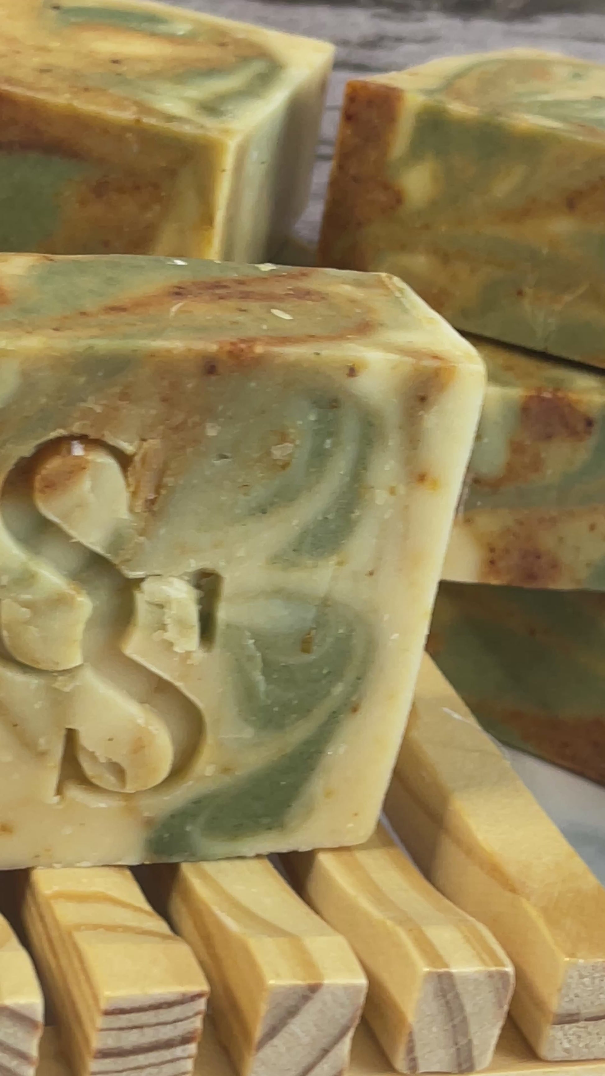 rosemary-lemon-goat-milk-soap-on-wooden-soap-dish
